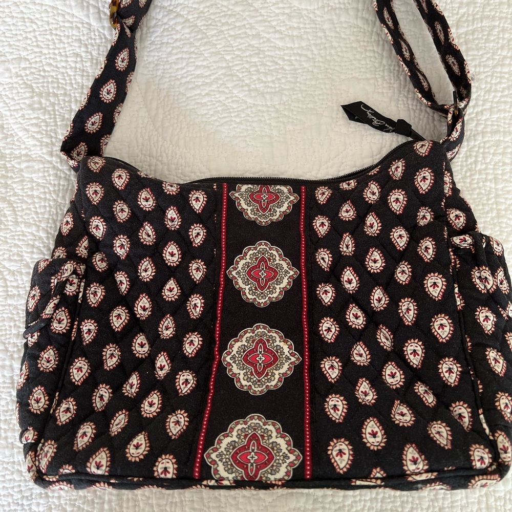 Vintage (2006) Classic Black Vera Bradley Cross Body.